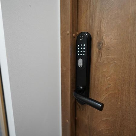 Amber Light Self-Check-In Apartments 카우나스 외부 사진