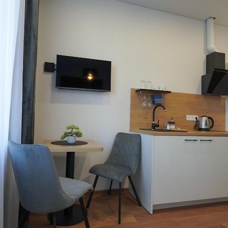 Amber Light Self-Check-In Apartments 카우나스 외부 사진