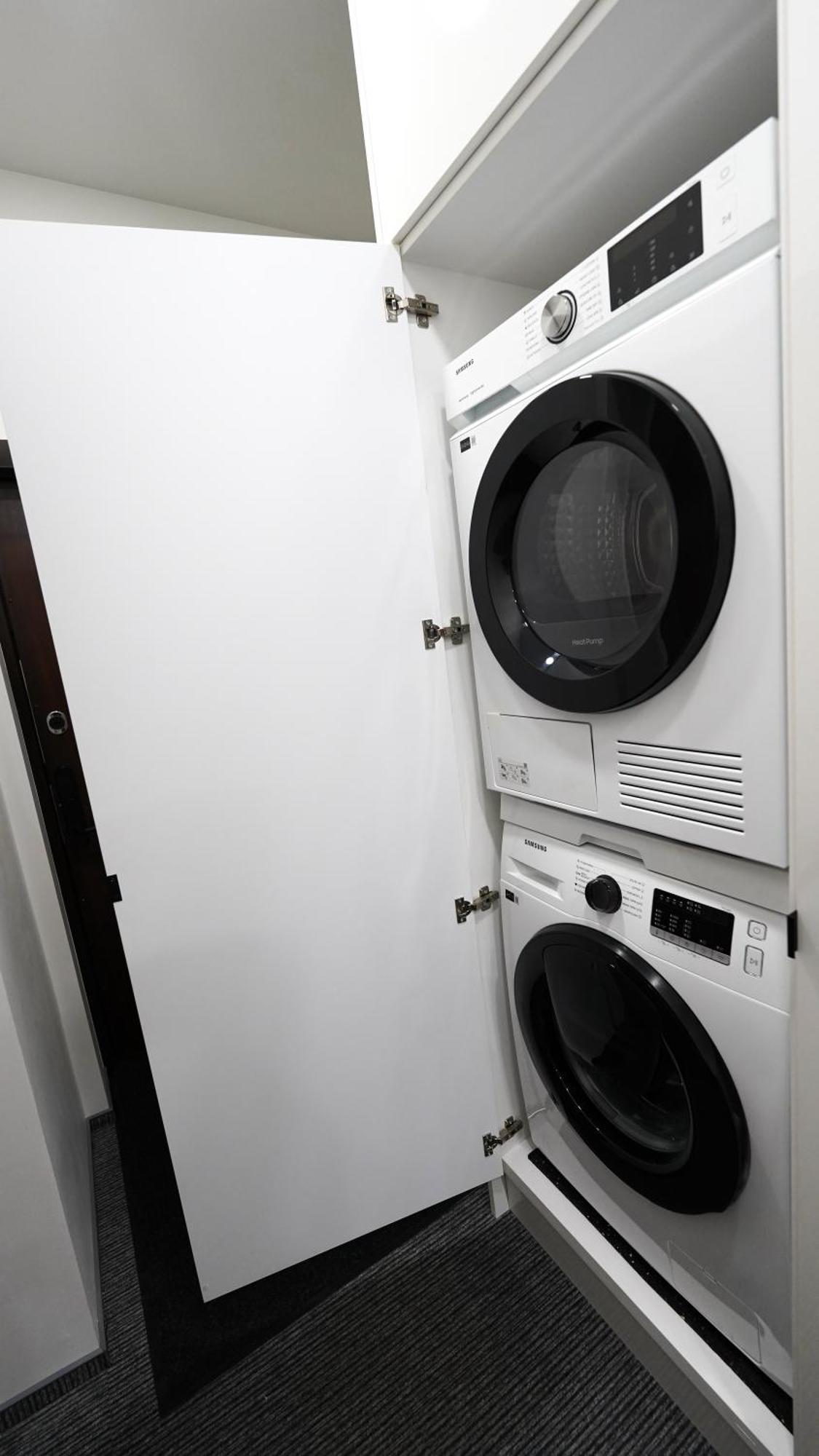 Amber Light Self-Check-In Apartments 카우나스 외부 사진